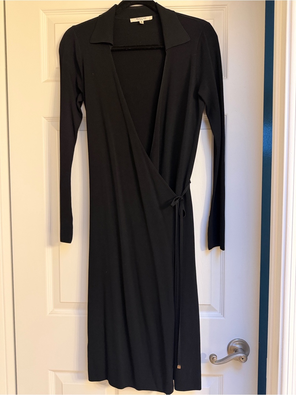 Beautiful Elegant Vertigo Paris Wrap-Front Black Dress with Collar - Women